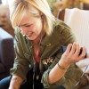 Bose QuietComfort 20i Review x018QC20i-o_lfiestyle3